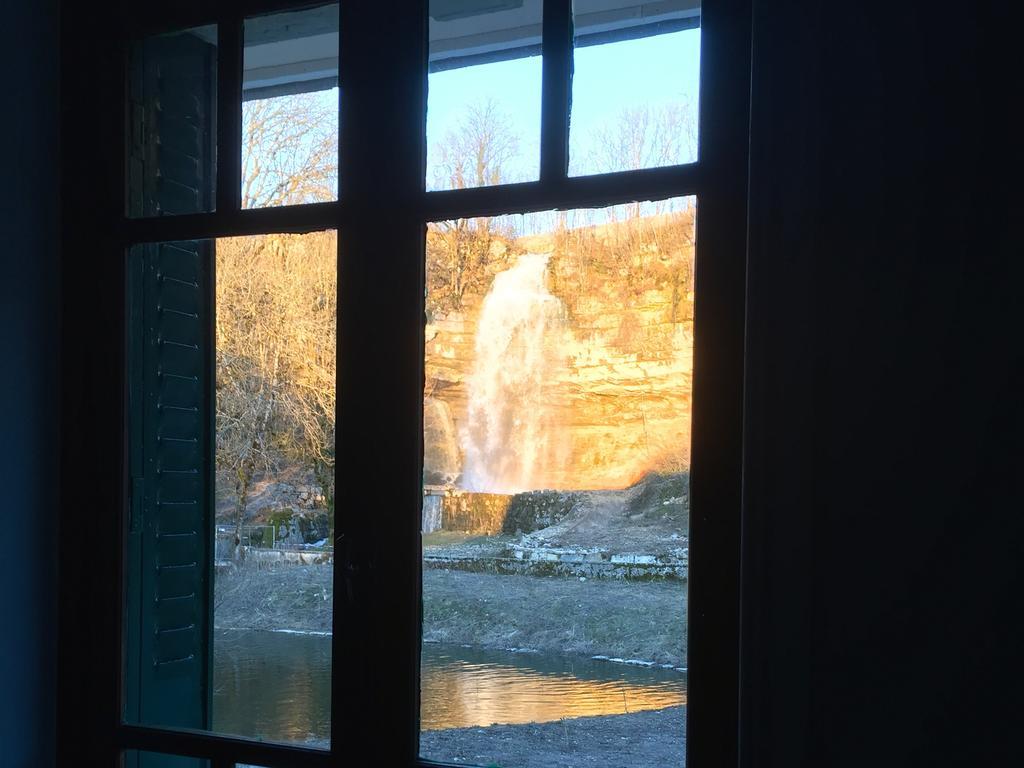 Au Moulin des Fées - Maison d'hôtes Cascades du Hérisson Bonlieu Exterior foto